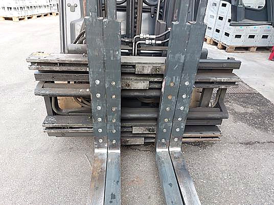 Forklift forks fitted for Track+Race